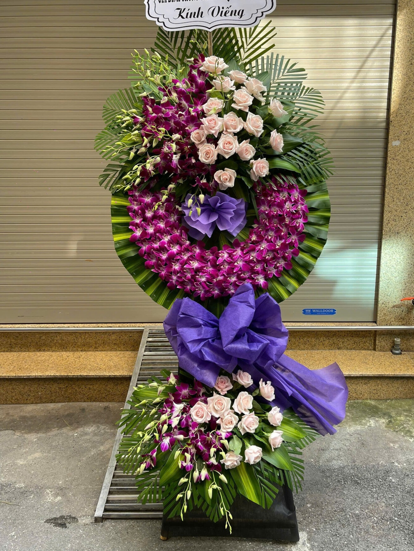 Lẵng Hoa Viếng Đám Tang