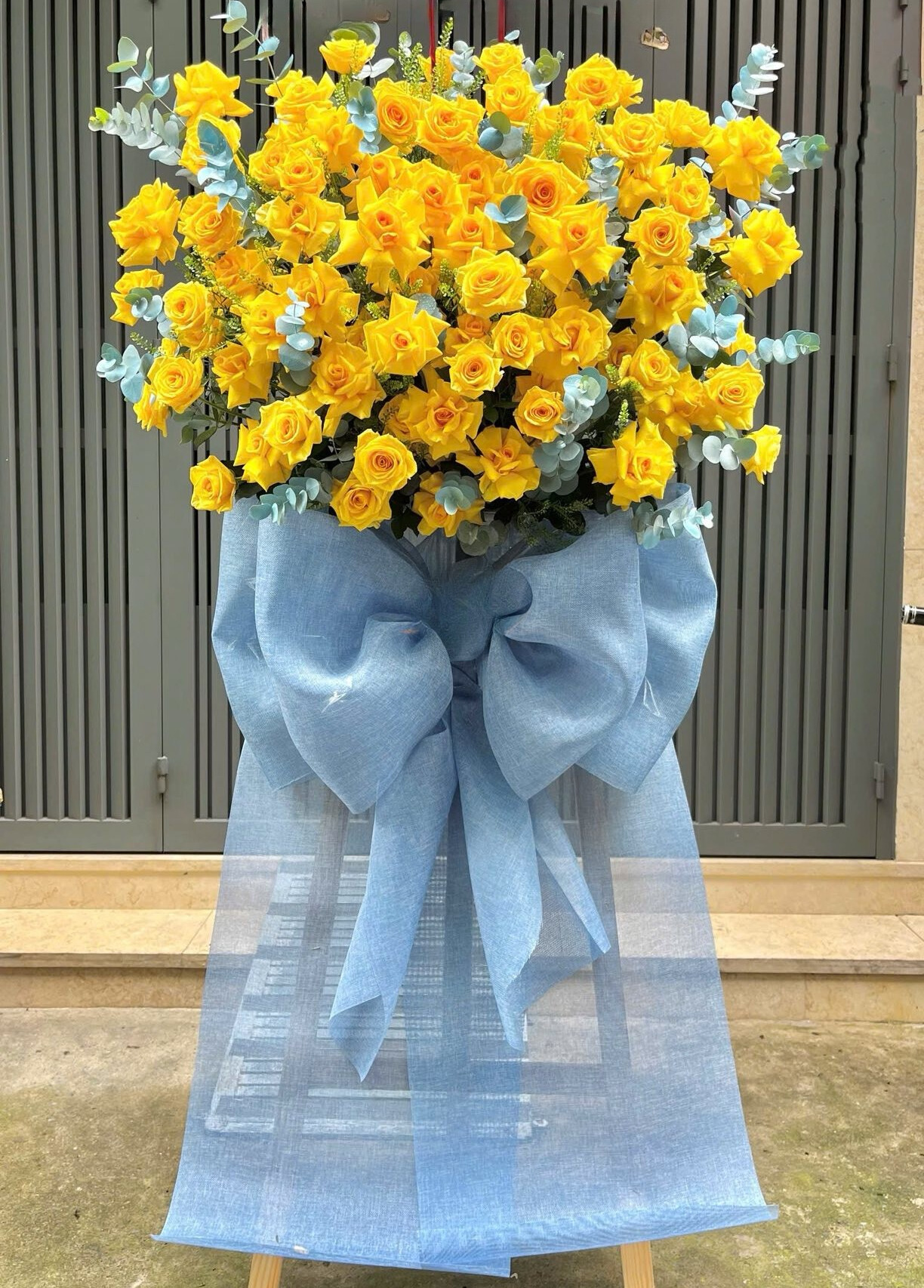 Hoa Chúc Mừng Khai Trương Tone Vàng