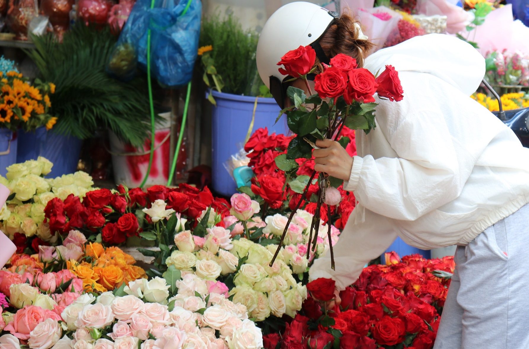 Người dân Vĩnh Yên ngày càng chuộng hoa tươi