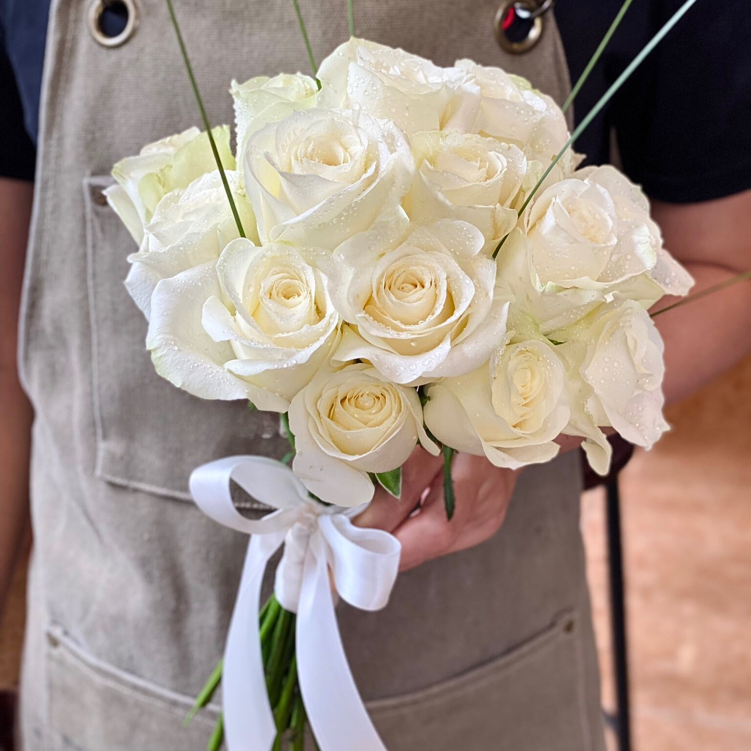 Hoa Cưới Cầm Tay Dáng Tròn