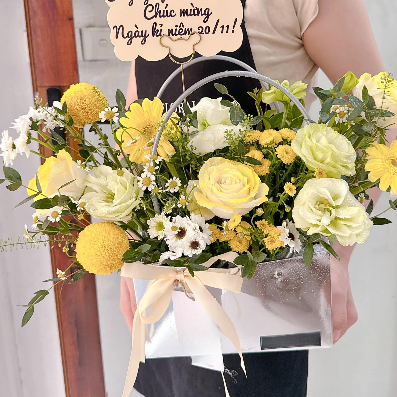 Giỏ Hoa Mừng Ngày Nhà Giáo