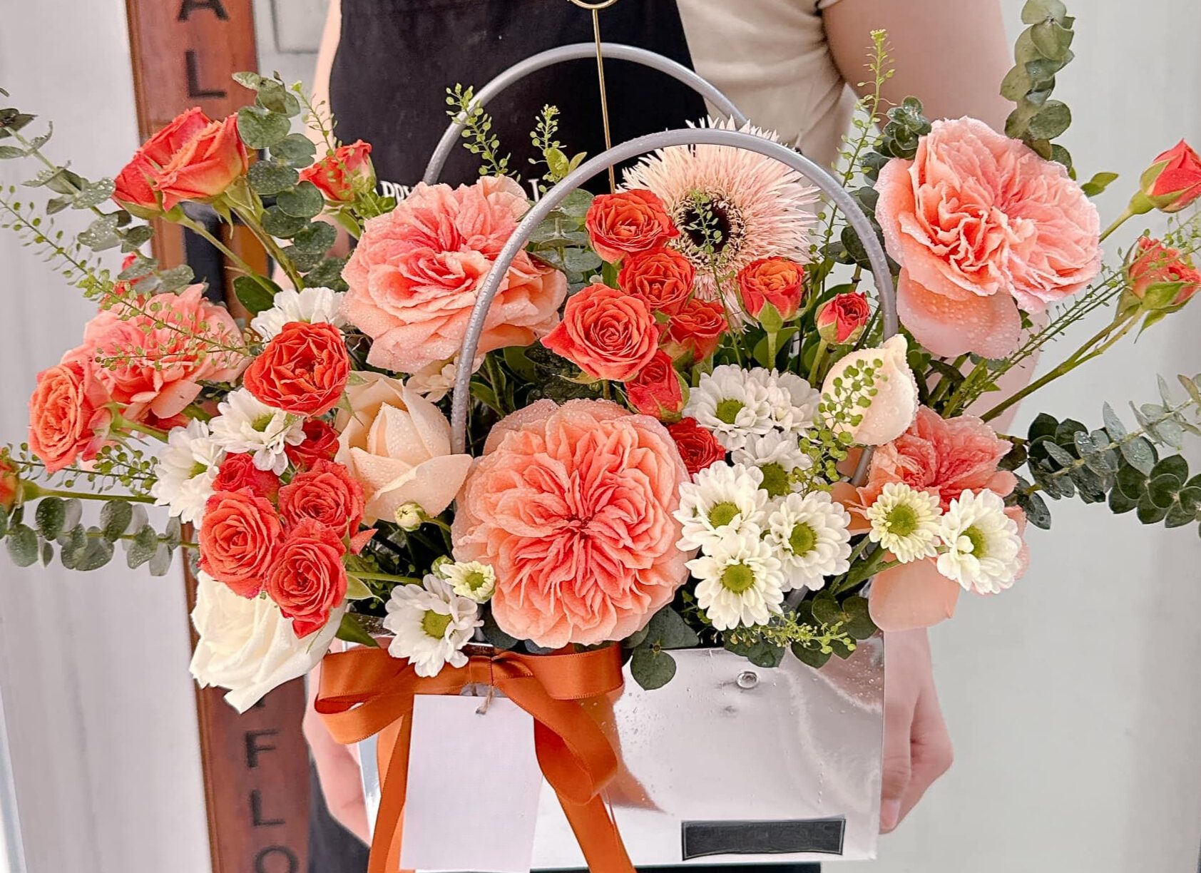 Giỏ hoa 200k tại Vĩnh Phúc