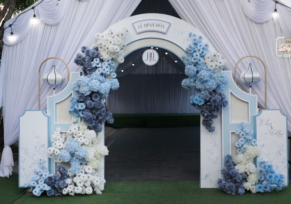 Cổng cưới dáng bán nguyệt