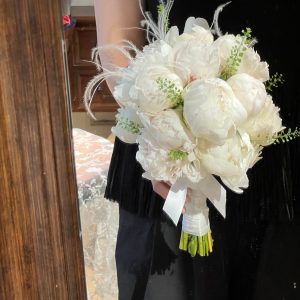 Hoa cưới cầm tay Peony trắng