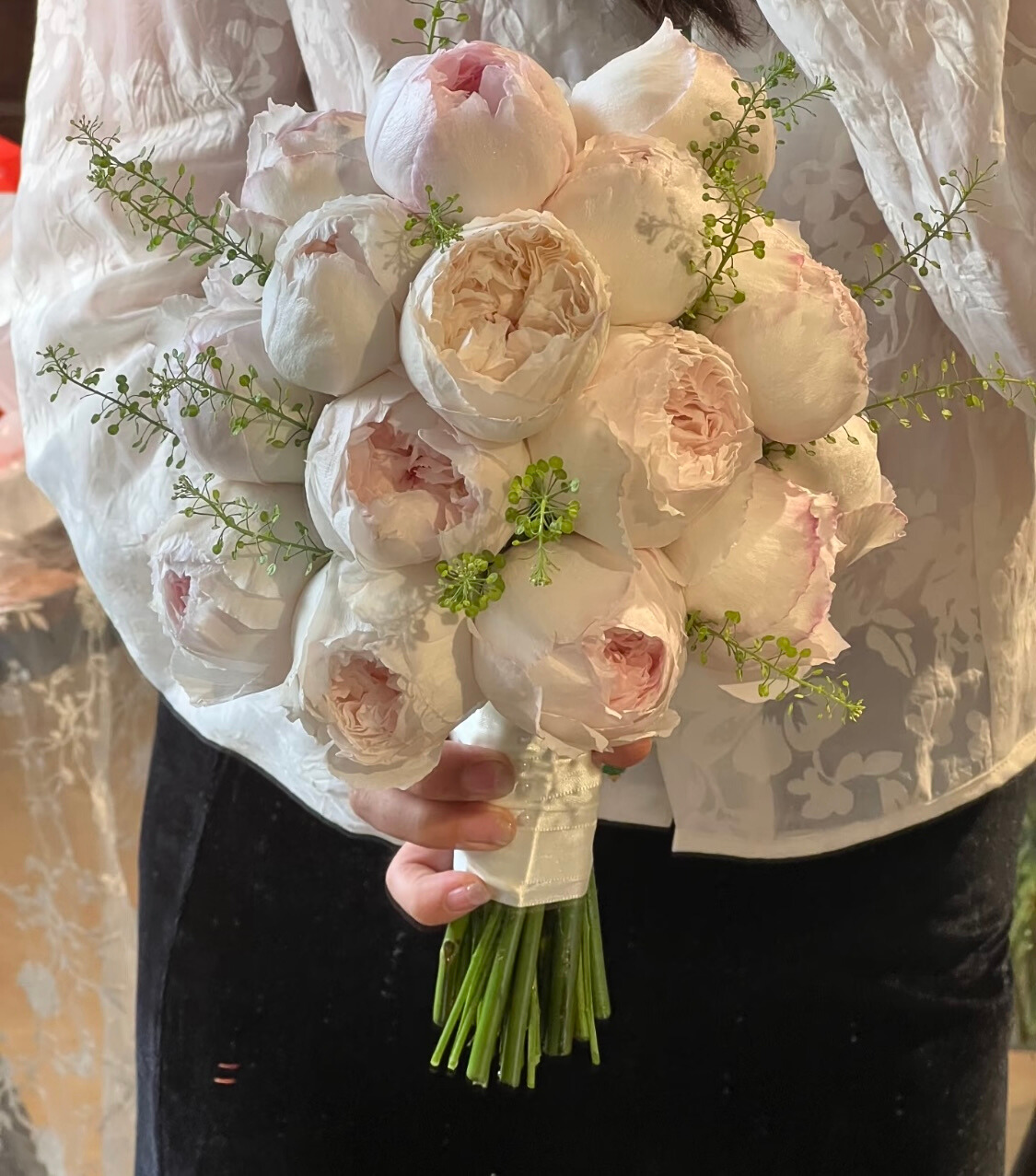 Hoa cưới cầm tay Peony hồng